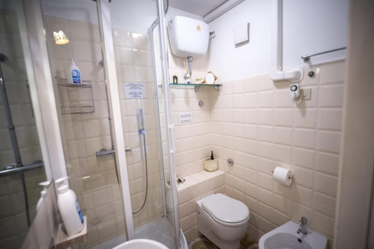 Il Leoncino Bed & Breakfast Rome Exterior photo